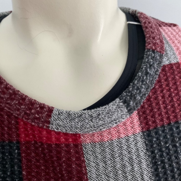 Ladies red pajama set,M.Natural Relections - Picture 4 of 11